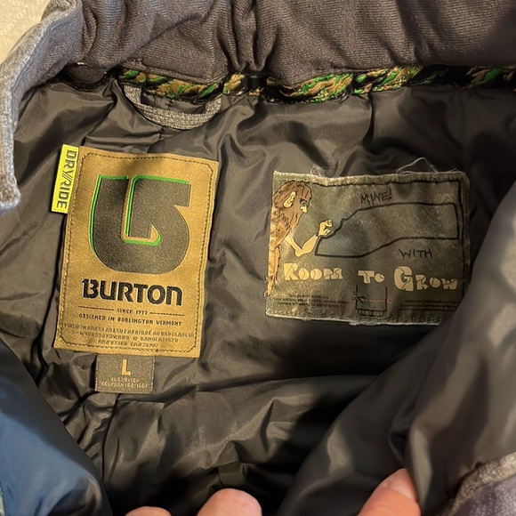 Burton snowpants, snowboarding/skiing, adjustable, zip pockets, grey, L (14-16) - Picture 8 of 16